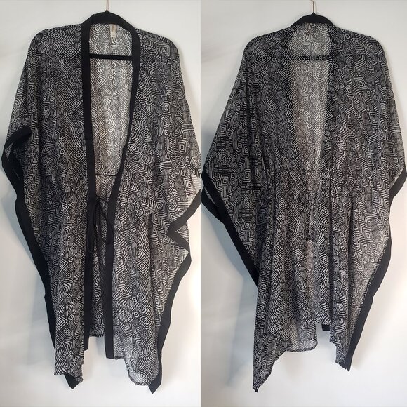 Black White Silky Sheer Wizard Sleeve Beach Bath Robe Coverup - Picture 3 of 10